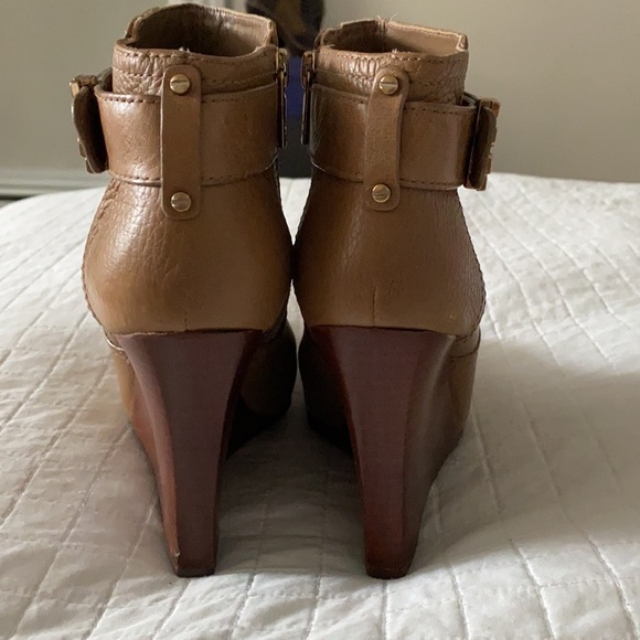 Tory Burch ankle boots - Picture 5 of 6